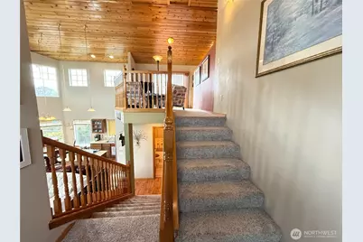 522 Point Brown Avenue SE, Ocean Shores, WA 98569 - Photo 18