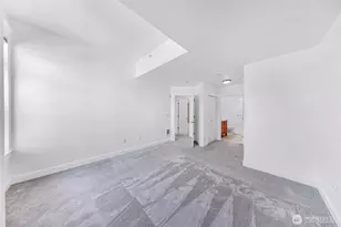 3150 W Government Way, Seattle, WA 98199 - Photo 22