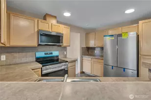 20105 73rd Ave Ct E, Spanaway, WA 98387 - Photo 14