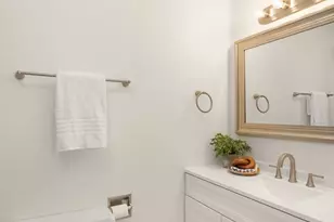 8129 NE 131st St, Kirkland, WA 98034 - Photo 24