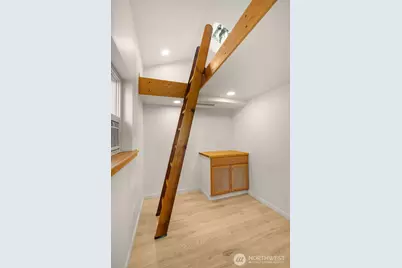 8129 NE 131st Street, Kirkland, WA 98034 - Photo 30