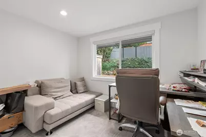 2000 NE 27th Street, Renton, WA 98056 - Photo 20