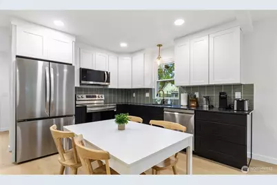 14321 Interlake Avenue N #A, Seattle, WA 98133 - Photo 10