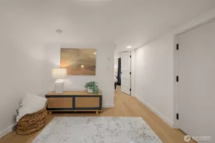 14321 Interlake Ave N, Seattle, WA 98133 - Photo 16