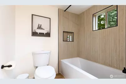 14321 Interlake Avenue N #A, Seattle, WA 98133 - Photo 12