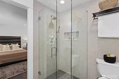 876 172nd Avenue NE, Bellevue, WA 98008 - Photo 20