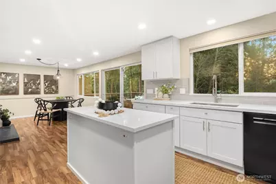 21743 NE 176th Place, Woodinville, WA 98077 - Photo 18