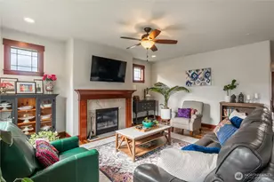 12228 186 St E, Puyallup, WA 98374 - Photo 12