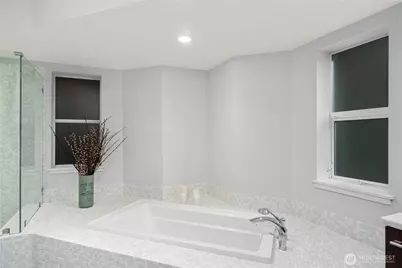 11122 NE 41st Drive #31, Kirkland, WA 98033 - Photo 22