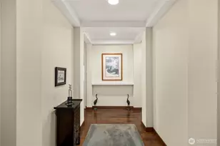 11122 NE 41st Dr, Kirkland, WA 98033 - Photo 2