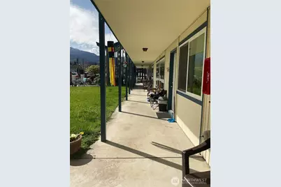 402 Laurel Street, Port Angeles, WA 98362 - Photo 18