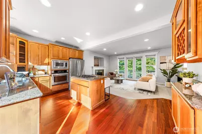 376 Graham Avenue NE, Renton, WA 98059 - Photo 8