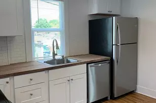 1319 S 9 Street S, Tacoma, WA 98405 - Photo 8