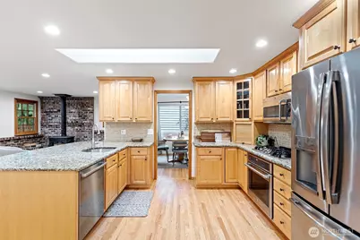 18903 NE 165th Place, Woodinville, WA 98072 - Photo 12