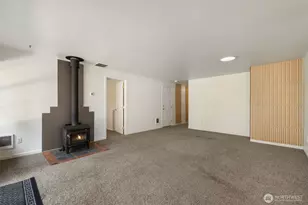 3670 Westland Ct SE, Port Orchard, WA 98366 - Photo 2