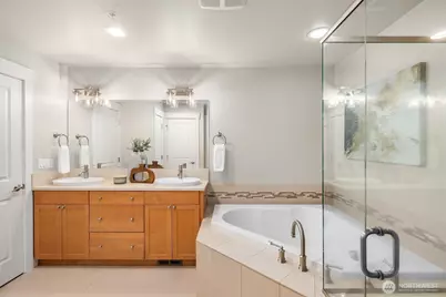 900 228th Avenue NE #1C, Sammamish, WA 98074 - Photo 24