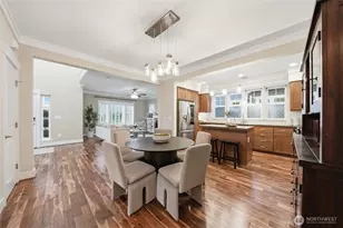 1704 25th Ave NE, Issaquah, WA 98029 - Photo 10