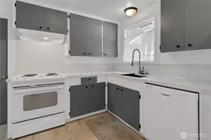 2509 College St SE, Lacey, WA 98503 - Photo 12