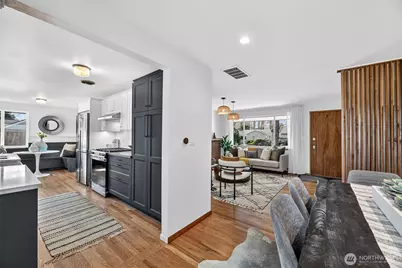 9014 34th Avenue SW, Seattle, WA 98126 - Photo 8