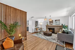 9014 34th Ave SW, Seattle, WA 98126 - Photo 2