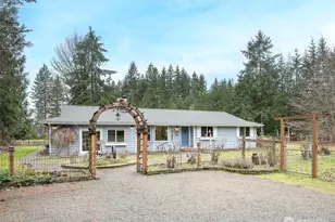 9218 169th Ave NE, Granite Falls, WA 98252 - Photo 2