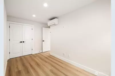 9692 51st Avenue S, Seattle, WA 98118 - Photo 18