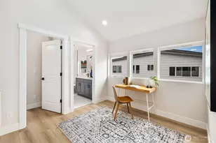 9692 51st Ave S, Seattle, WA 98118 - Photo 12