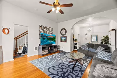 909 W Market Street, Aberdeen, WA 98520 - Photo 10