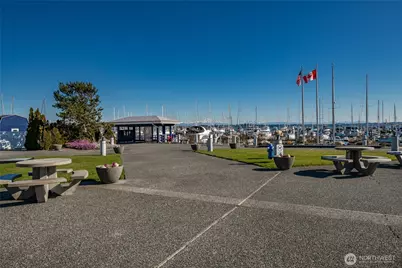 9540 Semiahmoo Parkway #D44, Blaine, WA 98230 - Photo 10