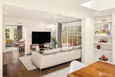 453 McGilvra Boulevard E, Seattle, WA 98112 - Photo 6