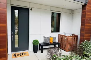 23121 NE 8th St, Sammamish, WA 98074 - Photo 4