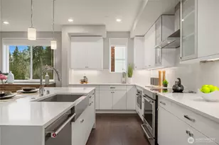 23121 NE 8th St, Sammamish, WA 98074 - Photo 14