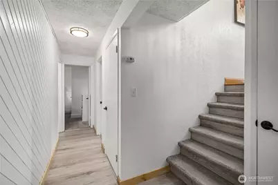 8718 48th Place W, Mukilteo, WA 98275 - Photo 20