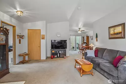 4015 168th Place NE #B, Arlington, WA 98223 - Photo 6