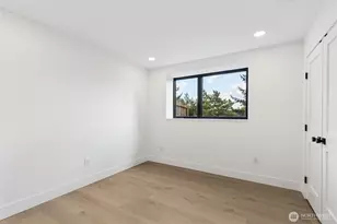 3695 122nd Ave SE, Bellevue, WA 98006 - Photo 28