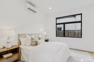 3695 122nd Ave SE, Bellevue, WA 98006 - Photo 18