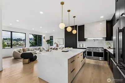 3695 122nd Avenue SE, Bellevue, WA 98006 - Photo 4