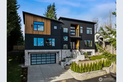 3695 122nd Avenue SE, Bellevue, WA 98006 - Photo 2