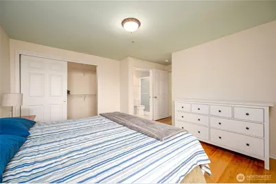 910 34th Street #202, Anacortes, WA 98221 - Photo 12