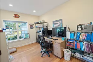 12811 Kapowsin Highlands Dr E, Graham, WA 98338 - Photo 18