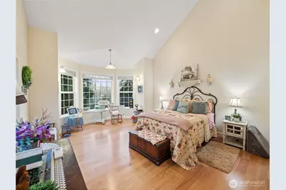 12811 Kapowsin Highlands Drive E, Graham, WA 98338 - Photo 14