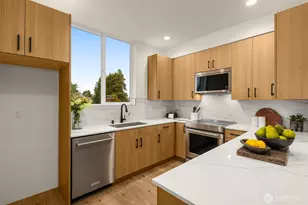 4408 D 50th Ave S, Seattle, WA 98118 - Photo 16