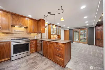 3718 Greenville Street, Bellingham, WA 98226 - Photo 6