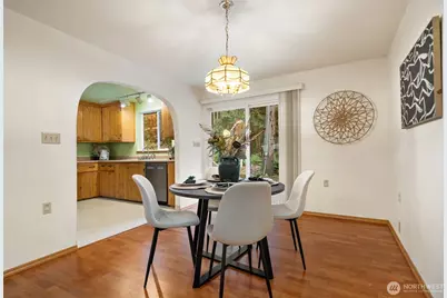 565 NE Ormsby Way, Bremerton, WA 98311 - Photo 14