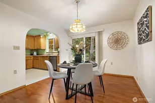 565 NE Ormsby Way, Bremerton, WA 98311 - Photo 14