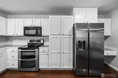 22233 N Clear Lake Boulevard SE, Yelm, WA 98597 - Photo 12