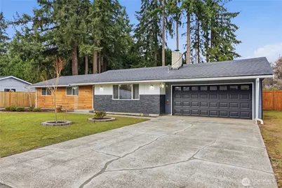 4403 106th Place NE, Marysville, WA 98271 - Photo 2