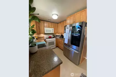 12604 SE 160th Street, Renton, WA 98058 - Photo 4