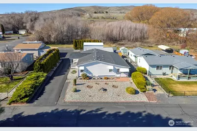 2361 Basin Street NW #203, Ephrata, WA 98823 - Photo 6