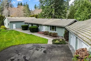 10305 125th St NW, Gig Harbor, WA 98329 - Photo 1